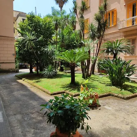 The House Of The Sunbeam Naples